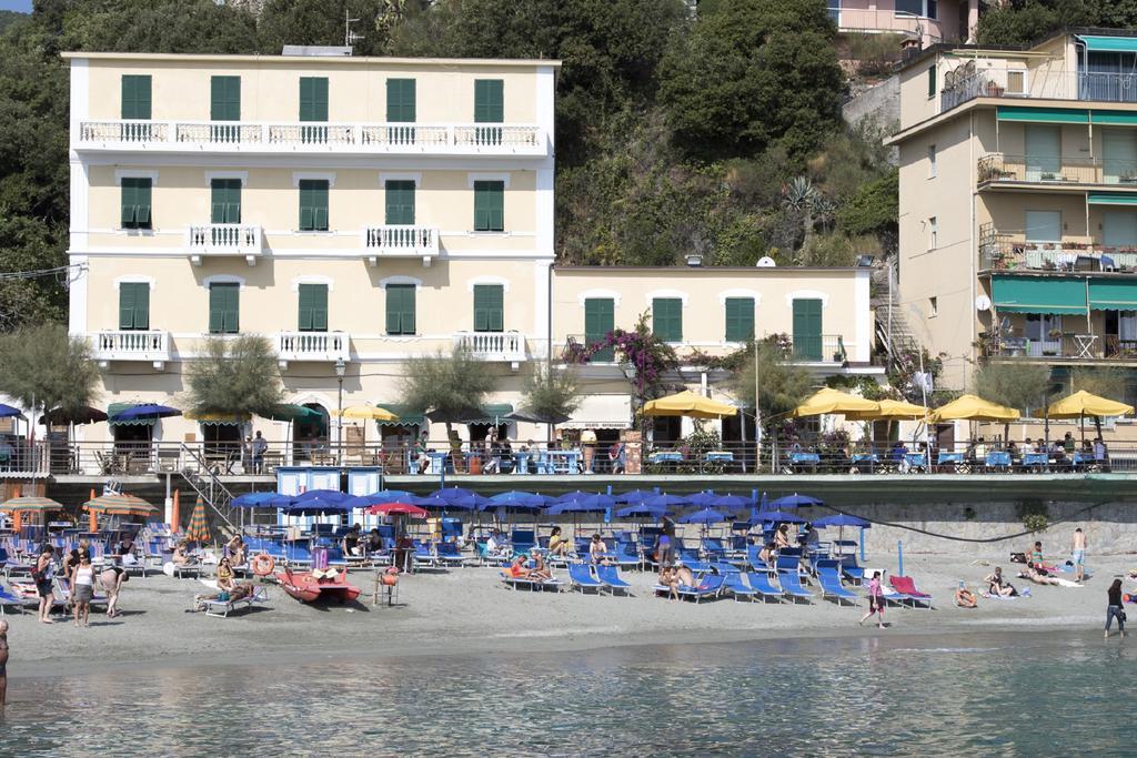 Hotel Baia Monterosso al Mare Bagian luar foto